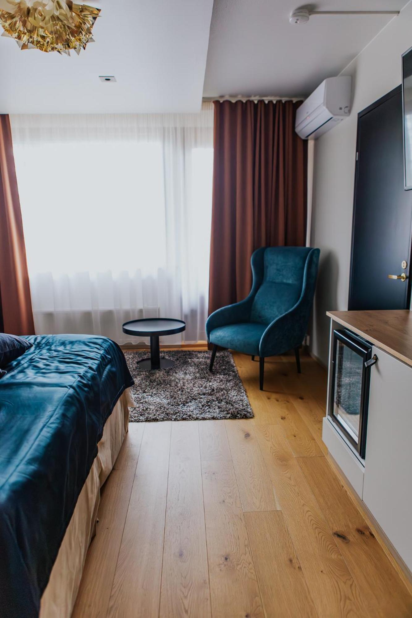 Hotel Fjalar Сало Экстерьер фото